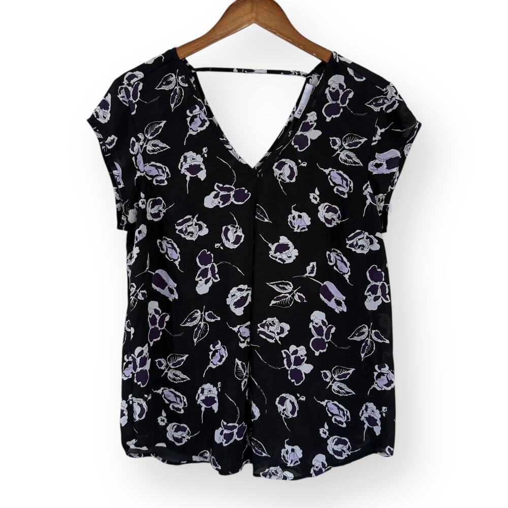 DR2 Black Purple Floral Chiffon Blouse M V-Neck Cap Sleeve Sheer Top Office - Picture 1 of 8
